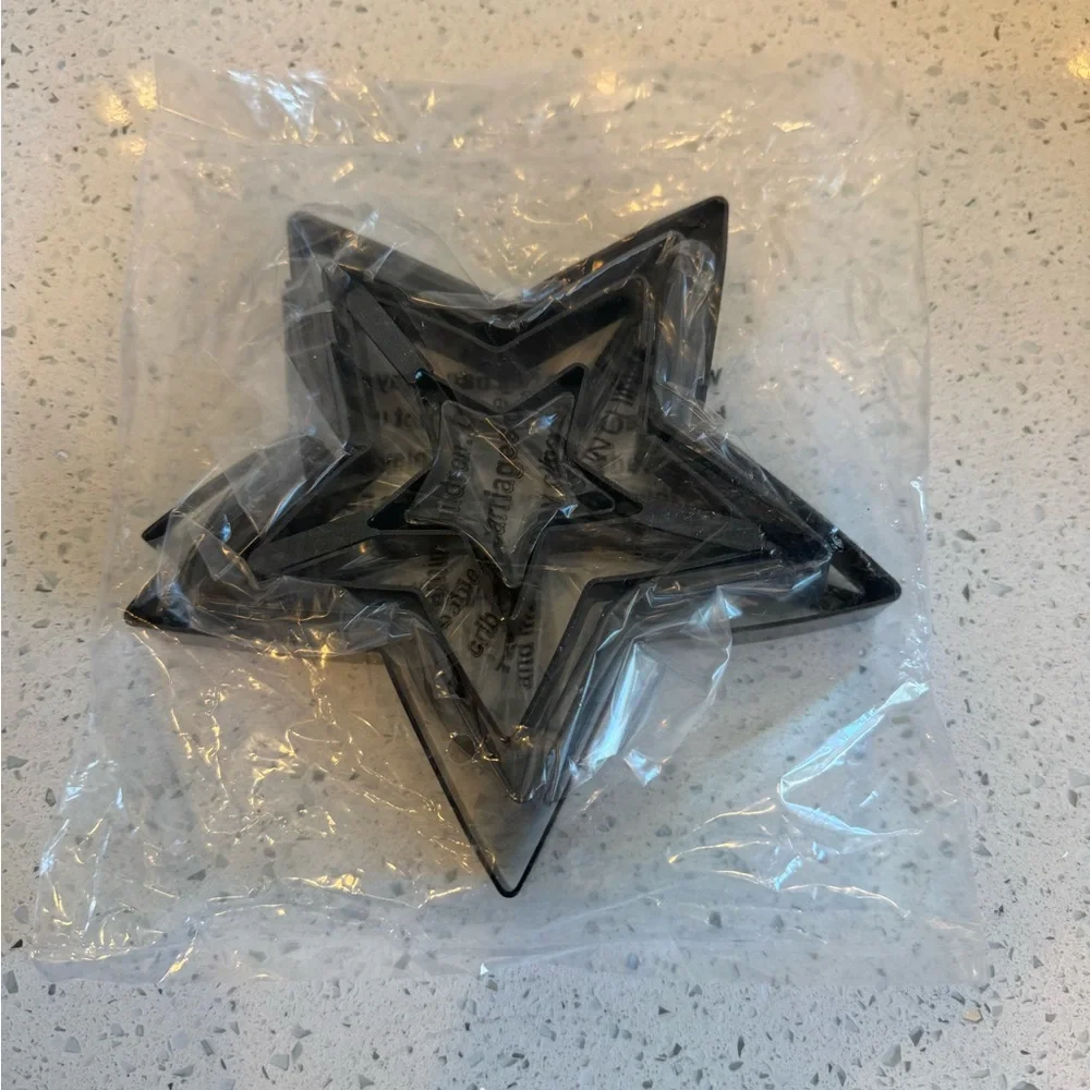 ✨ Williams Sonoma Star Pancake Molds – NEW in Box ✨